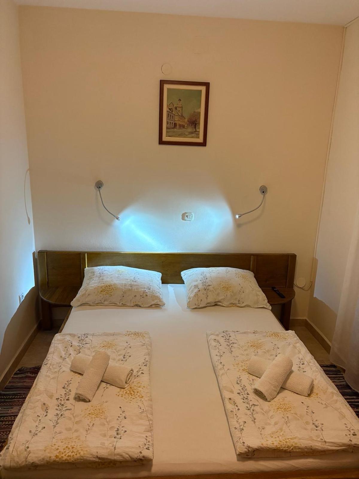 Apartment Lavanda Стариград-Пакленица Екстериор снимка